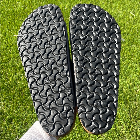 NWT BIRKENSTOCK Arizona Oiled Leather Sandals - Picture 9 of 9